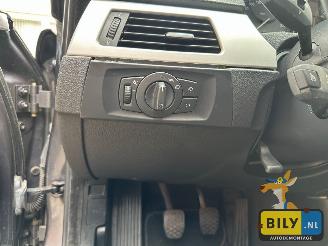 BMW 3-serie E90 320D sparkling-graphit metallic picture 9