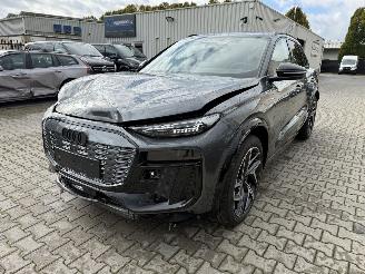 krockskadad bil auto Audi Q6 Q6 e-Tron 306 pk Performance  S-line /Panorama 2025/5