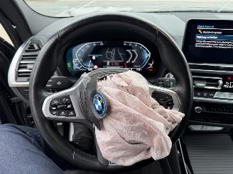 BMW iX3 M-Sport / Panorama/ Impressive picture 10