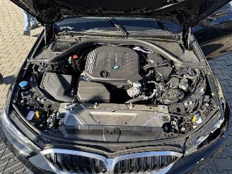 BMW 3-serie 318 d Touring picture 14