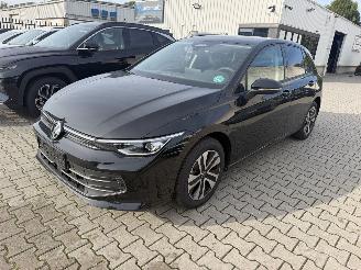Vaurioauto  passenger cars Volkswagen Golf 1.5?eTSI Energy 2026/4