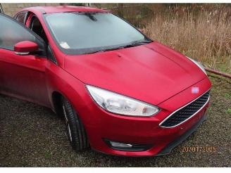 skadebil auto Ford Focus TREND 2016/9