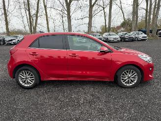 skadebil auto Kia Rio  2020/8