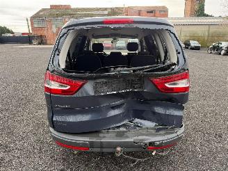 Ford Galaxy GHIA picture 14