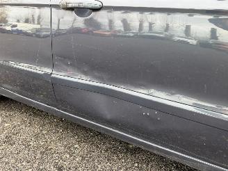 Ford Galaxy GHIA picture 12