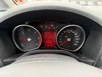 Ford Galaxy GHIA picture 28