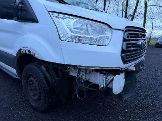 Ford Transit TREND picture 3