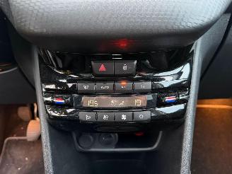 Peugeot 208 ALLURE picture 26