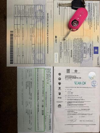 Fiat 500C S picture 30