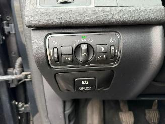 Volvo Xc-60 MOMENTUM picture 32