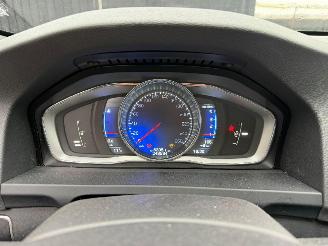 Volvo V-60 V 60 R-DESIGN picture 26