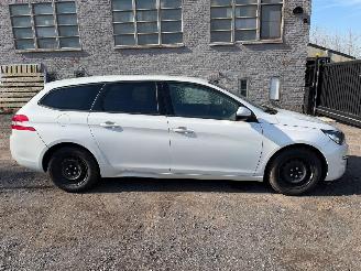skadebil auto Peugeot 308 II SW STYLE 2016/5