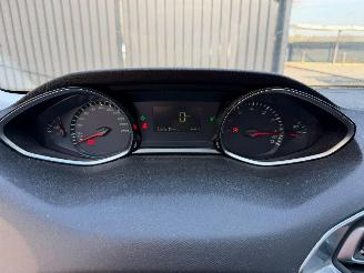 Peugeot 308 II SW STYLE picture 28