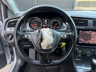 Volkswagen Golf TRENDLINE picture 25