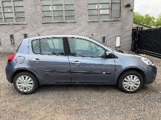  Renault Clio EXPRESSION 2009/9
