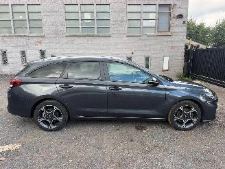 krockskadad bil auto Hyundai I-30 1.0 2022/6