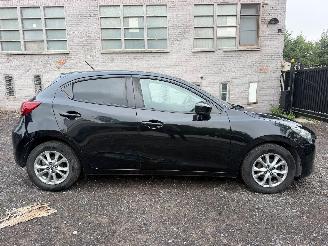 Vaurioauto  passenger cars Mazda 2 1.5 D 2018/1