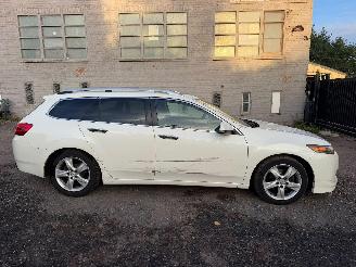 krockskadad bil auto Honda Accord EXECUTIVE 2010/3