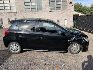 uszkodzony samochody osobowe Mitsubishi Space-star STAR 2018/8