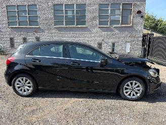 damaged passenger cars Mercedes A-klasse A 180 D 2018/6