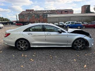 krockskadad bil auto Mercedes CLS 220 BLUETEC/ 2016/11