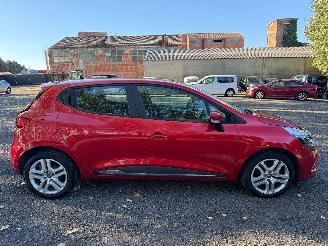 Vrakbiler auto Renault Clio ZEN 2018/10