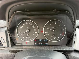 BMW 2-serie 216D picture 29