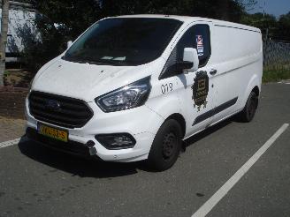 Unfall Kfz Van Ford Transit Custom L2-H1 2.0 DCI  EURO 6       AIRCO 77KW 2018/8