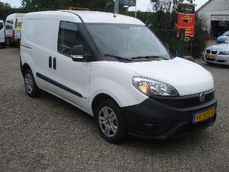damaged commercial vehicles Fiat Doblo 1.3-16V DIESEL AIRCO 2015/9