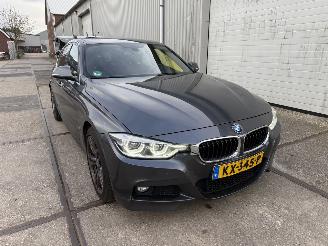  BMW 3-serie 330e High Executive M-Sport 2016/12
