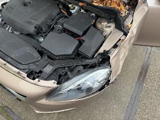 Volvo V-40 2.0 T2 Kinetic picture 18