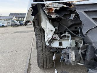 Volkswagen Transporter 2.0 TDI DSG 150PK L2H1 Navi picture 10