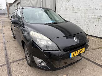 krockskadad bil auto Renault Grand-scenic 1.6 Expression 7-Persoons LPG 2012/2