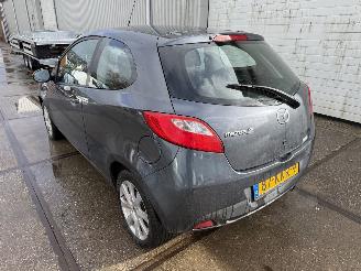 Mazda 2 1.3 TS picture 6