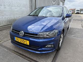 damaged passenger cars Volkswagen Polo 1.0 TSI DSG Comfortline 2017/12