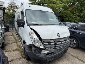 krockskadad bil bedrijf Renault Master T35 2.3 dCi L3H2 2014/4