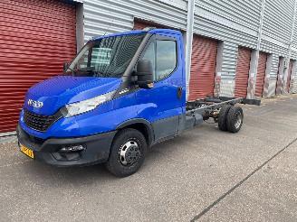 uszkodzony samochody ciężarowe Iveco Daily 2.3 Chassis Cabine Euro 6 2020/7