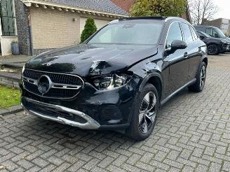 Mercedes GLC 300e 4MATIC AVANTGARDE ADVANCED PANO picture 4