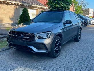 Voiture accidenté Mercedes GLC 200d 4MATIC AMG LINE PANO NIGHT LED 2020/9
