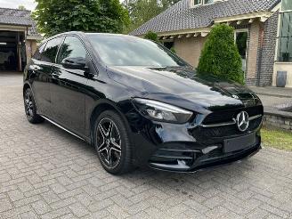 skadebil auto Mercedes B-klasse 250 e AMG LINE LED CAMERA NAVI 2022/3
