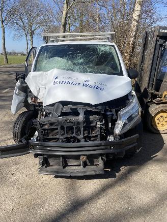 rozbiórka samochody ciężarowe Mercedes Vito VITO 114 CDI 2015/10