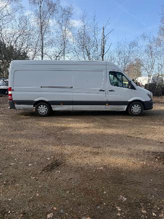 Mercedes Sprinter  picture 4