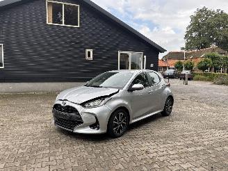  Toyota Yaris 1.5 HYBRIDE AUTOMAAT HEAD UP NAVI CLIMA CAMERA LED B.J 08-2022 2022/8