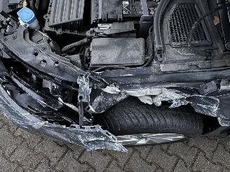 Volkswagen Golf 8,5 ETSI 1.5 HYBRIDE AUTOMAAT NAVI CLIMA CAMERA LED VIRT DASH TREKHAAK B.J 12-2024 picture 12