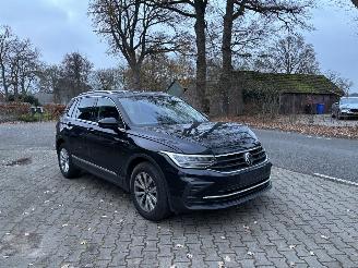 Volkswagen Tiguan 1.5 STYLE AUTOMAAT NAVI CLIMA LEER LED B.J 2022 2022/1