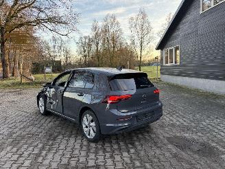 Auto incidentate Volkswagen  8.5 ETSI 1.5 HYBRIDE AUTOMAAT NAVI CLIMA CAMERA LED VIRT DASH TREKHAAK B.J 12-2024 2024/12