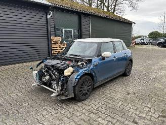 skadebil auto Mini Cooper AUTOMAAT 1.5 SPORT NAVI LEER CLIMA CAMERA B.J 07-2021 FULL OPTIONS 2021/7