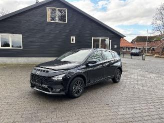 Avarii autoturisme Hyundai Bayon AUTOMAAT BLACK EDITION T-GDI 100 PK NAVI AIRCO CAMERA LED B.J 11-2025 2025/11