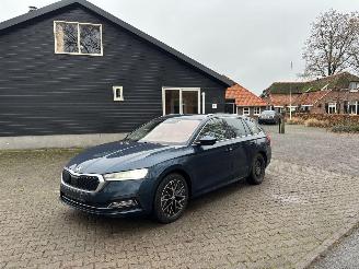 škoda osobní automobily Skoda Octavia TSI AUTOMAAT HYBRIDE NAVI CLIMA VIRT DASH CAMERA TREKHAAK LED B.J 12-2024 2024/12