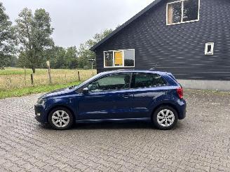 Unfallwagen Volkswagen Polo 1.2 TDI NAVI AIRCO LMV CRUISE STOELVERW B.J 2011 2011/4
